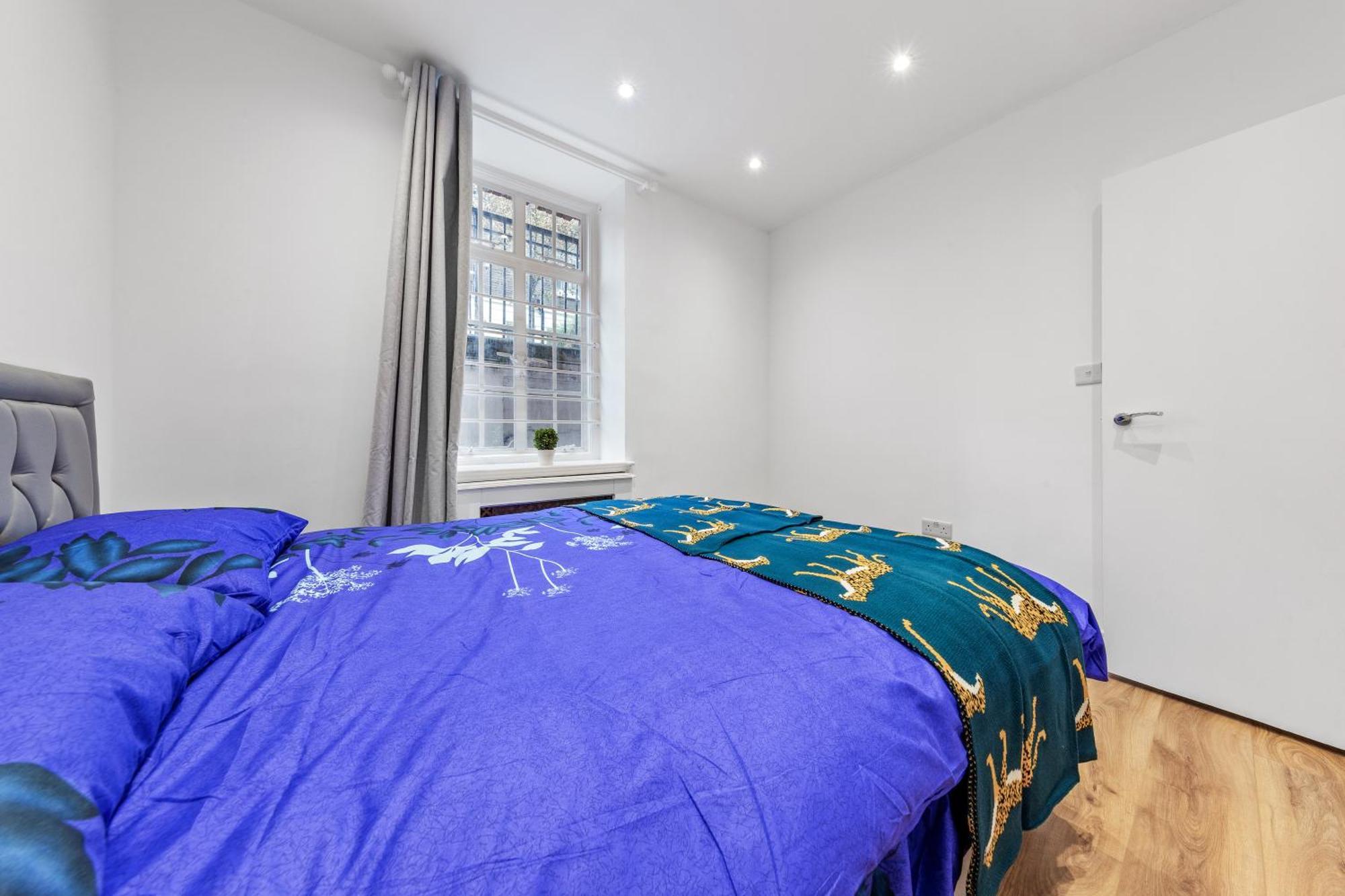 Modern Flat Near Hyde Park *